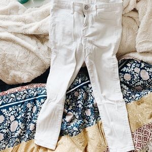AMERICAN EAGLE Super Stretch White Jeggings